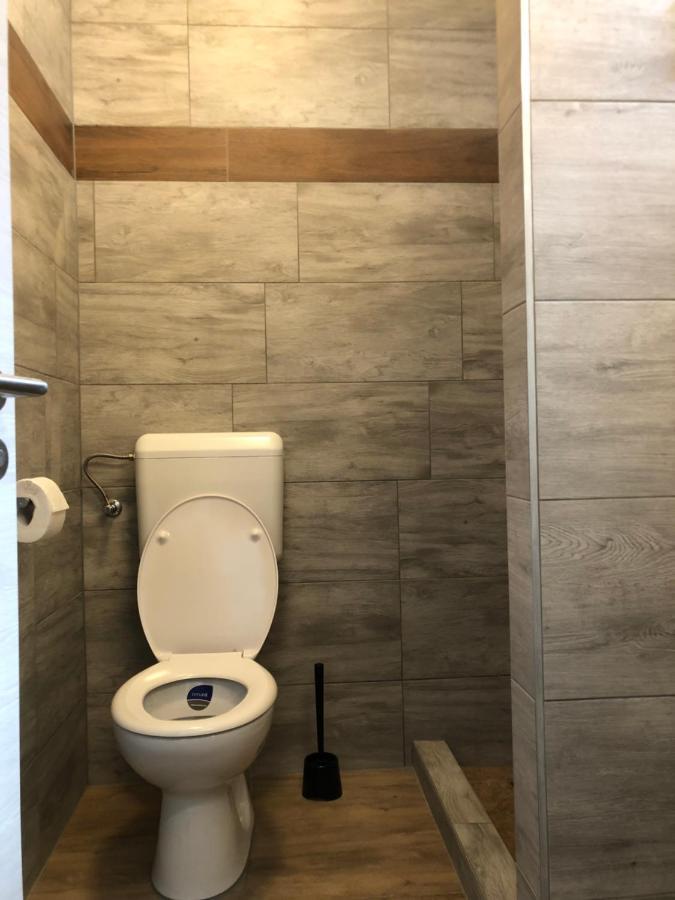Avas Apartman มิชโคลซ์ ภายนอก รูปภาพ