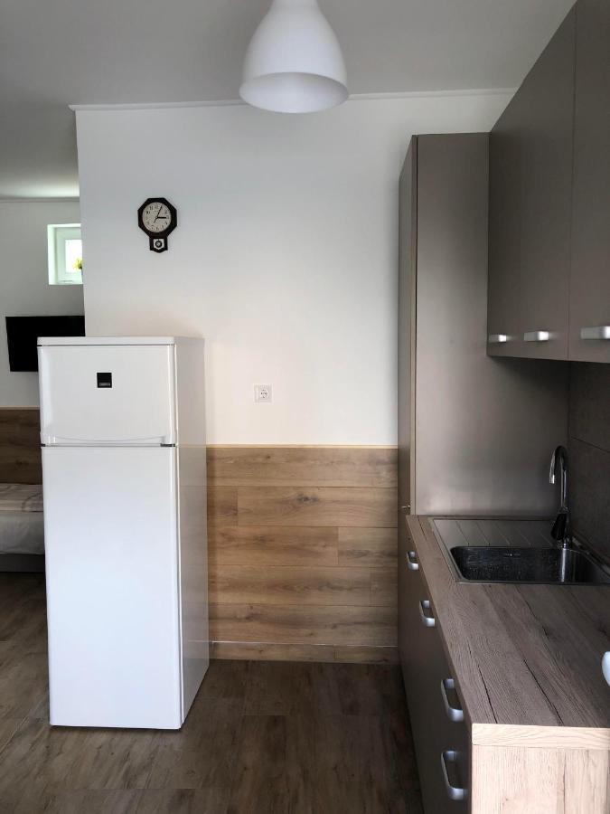 Avas Apartman มิชโคลซ์ ภายนอก รูปภาพ