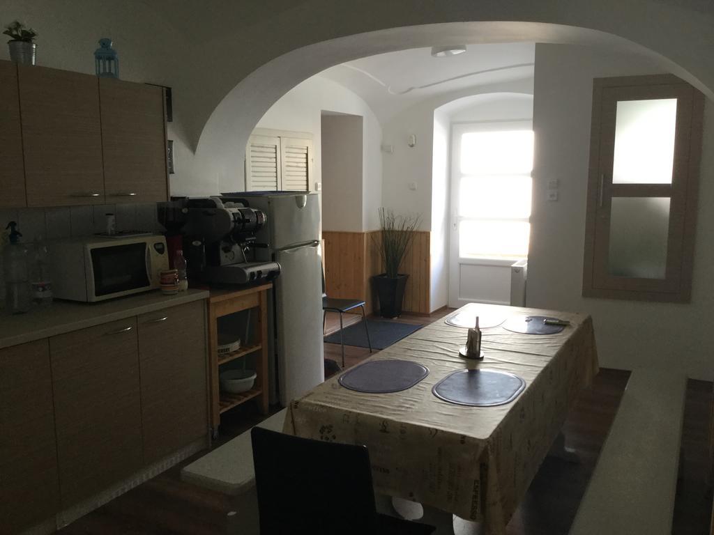 Avas Apartman มิชโคลซ์ ภายนอก รูปภาพ