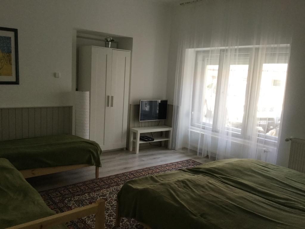 Avas Apartman มิชโคลซ์ ภายนอก รูปภาพ