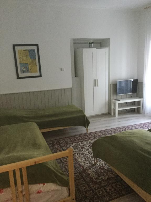 Avas Apartman มิชโคลซ์ ภายนอก รูปภาพ